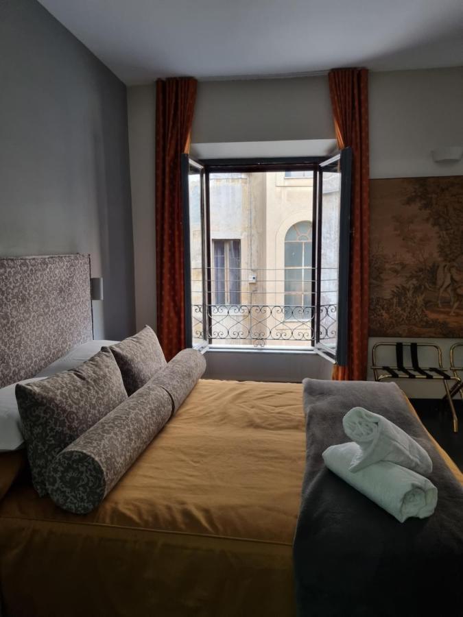 Room 94 Piazza Di Spagna 로마 외부 사진